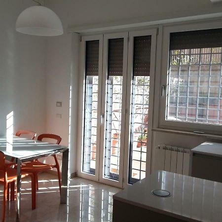 La Terrazza Hotel Рим Екстериор снимка
